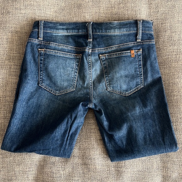 Joe’s Mid Rise Crop Jeans - Picture 2 of 4